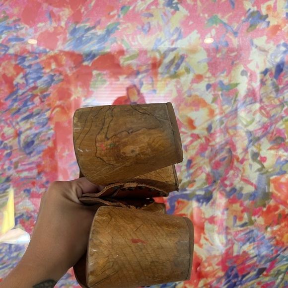 Bosabo Leather Clogs - Picture 5 of 6